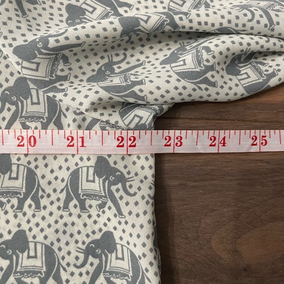 EUC L Elephant Print Blouse - Picture 7 of 8